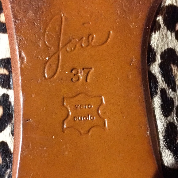 Joie 2 pairs EUC animal fur shoes - Picture 3 of 12